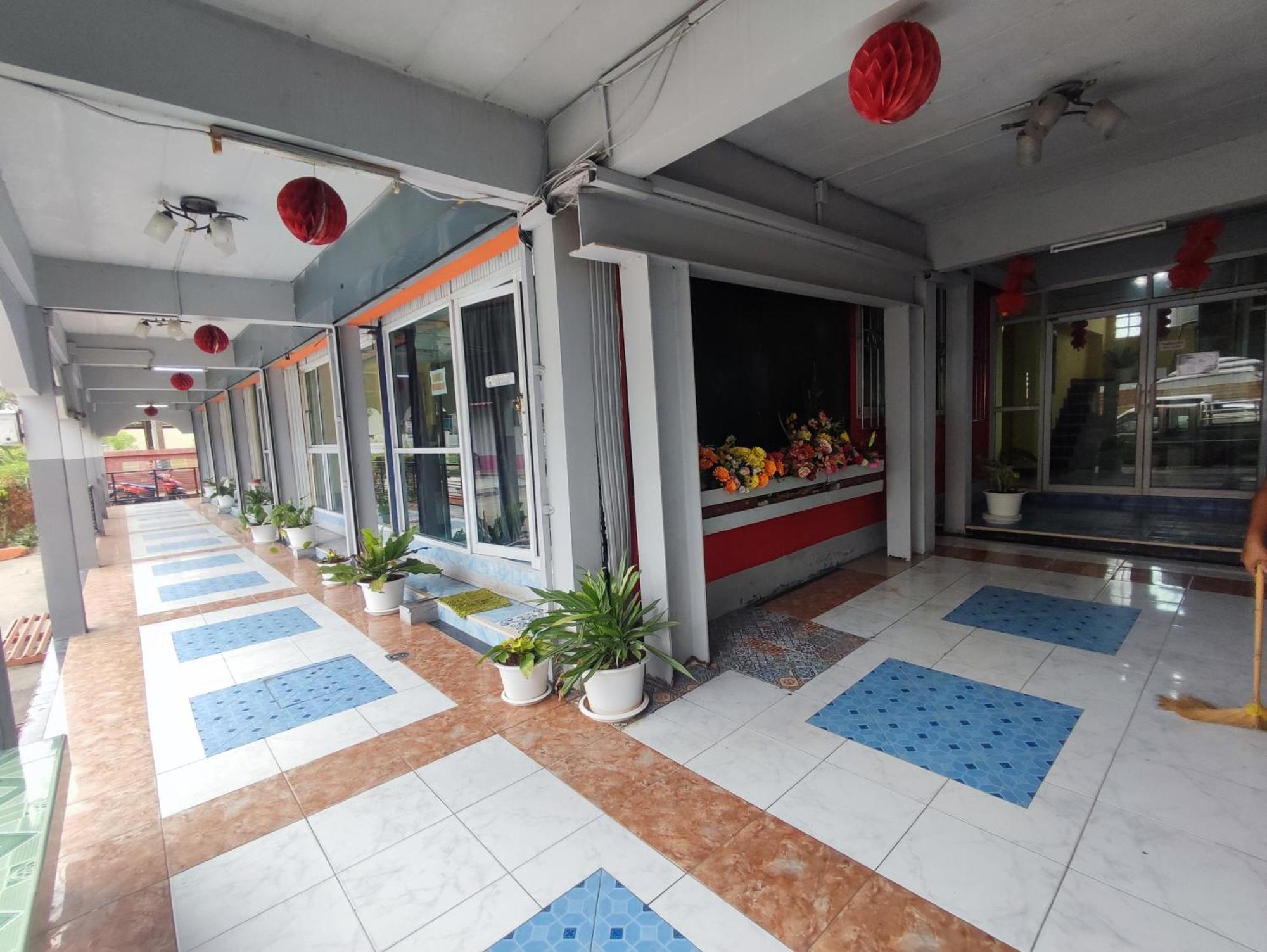 Psm At Rangsit Apartment Ban Bang Khan  Bilik gambar